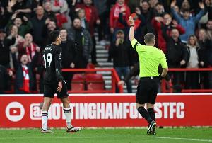 b体育官网-记者：费内巴切有意西汉姆中场阿尔瓦雷斯，希望租借+选择买断