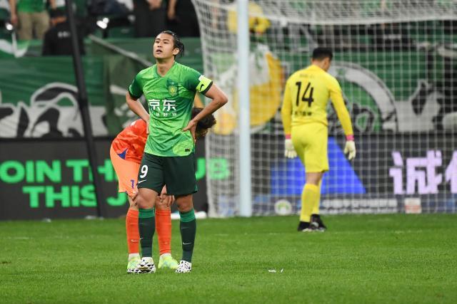 b体育app-国安公布张玉宁伤情 至少伤缺6-8周将错过亚运会